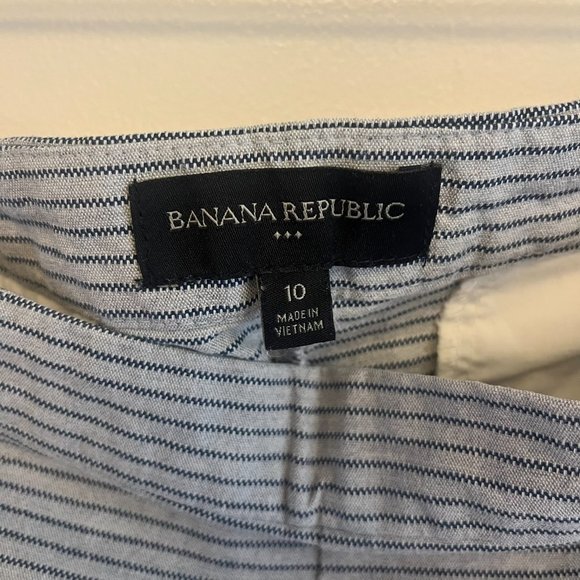 Banana Republic - Sailor Shorts - Navy Stripe - Size 10 - Picture 3 of 4